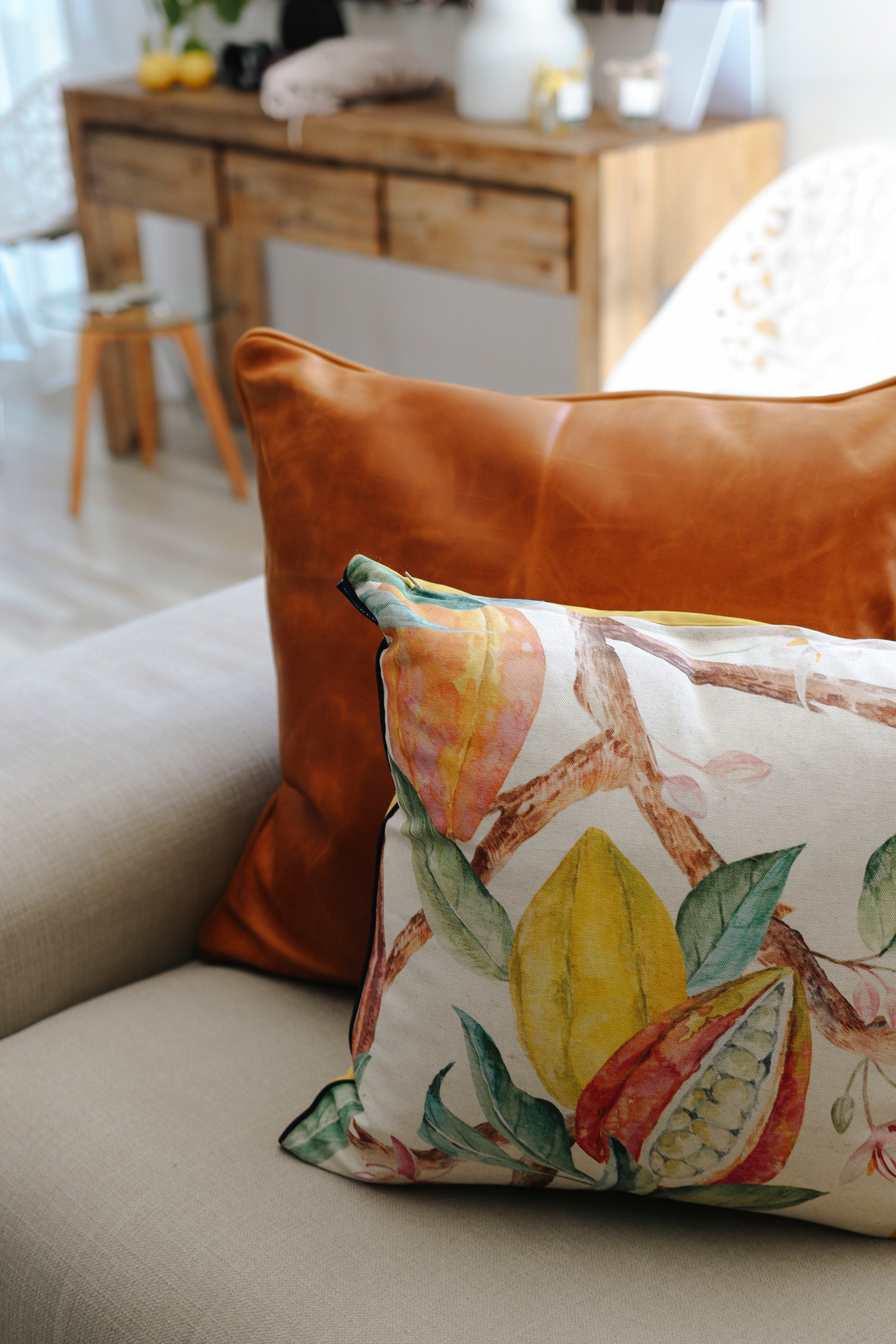 Scatter cushions