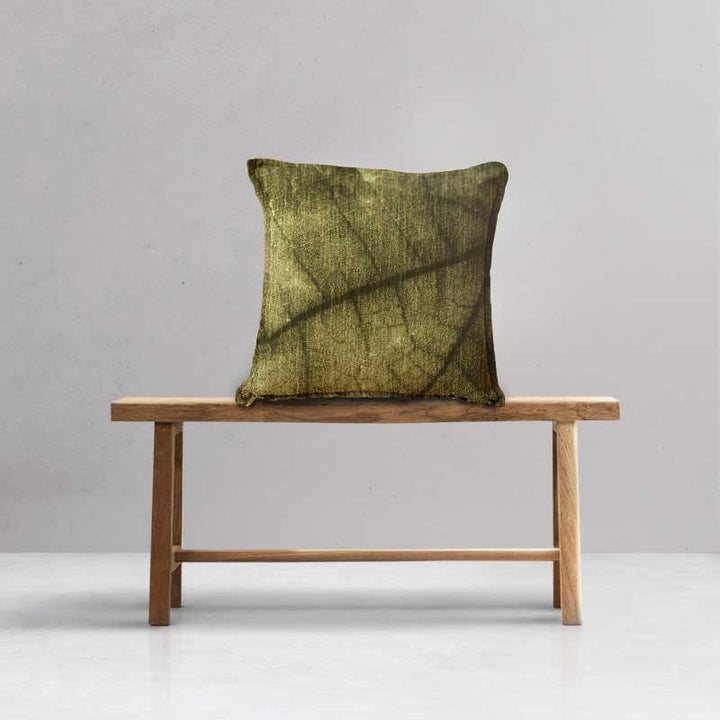 Luxe Scatter Cushion - Delicate leaves pattern - LAPERLE