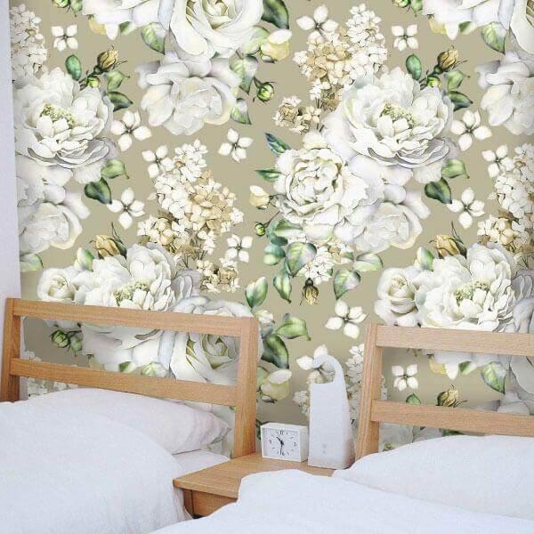 Classic Floral wallpaper