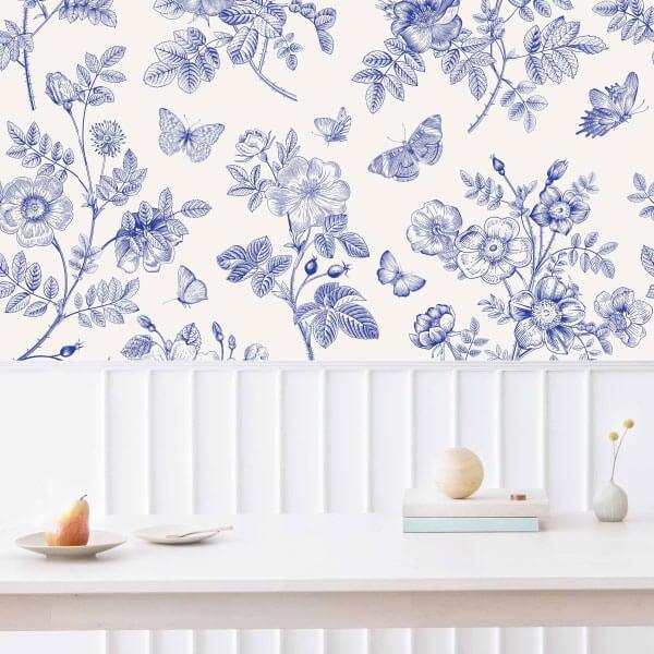 Vintage floral illustration wallpaper
