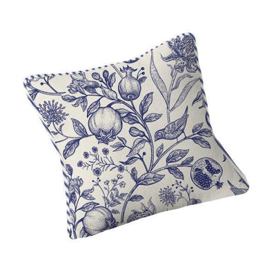 Scatter Cushion  - Delft blauw exotic flowers, birds and fruits - LAPERLE