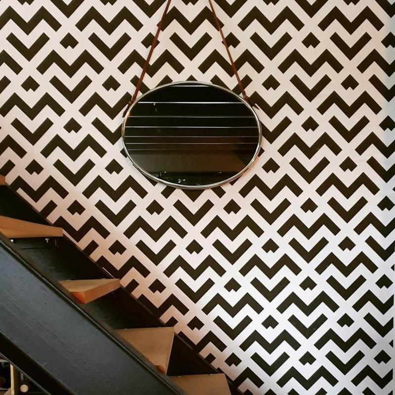 Monochromatic black and white Pattern wallpaper